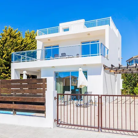 Coral Bay 5