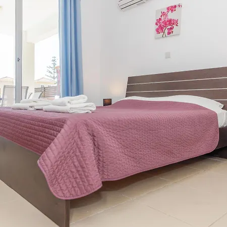 Willa Coral Bay 5
